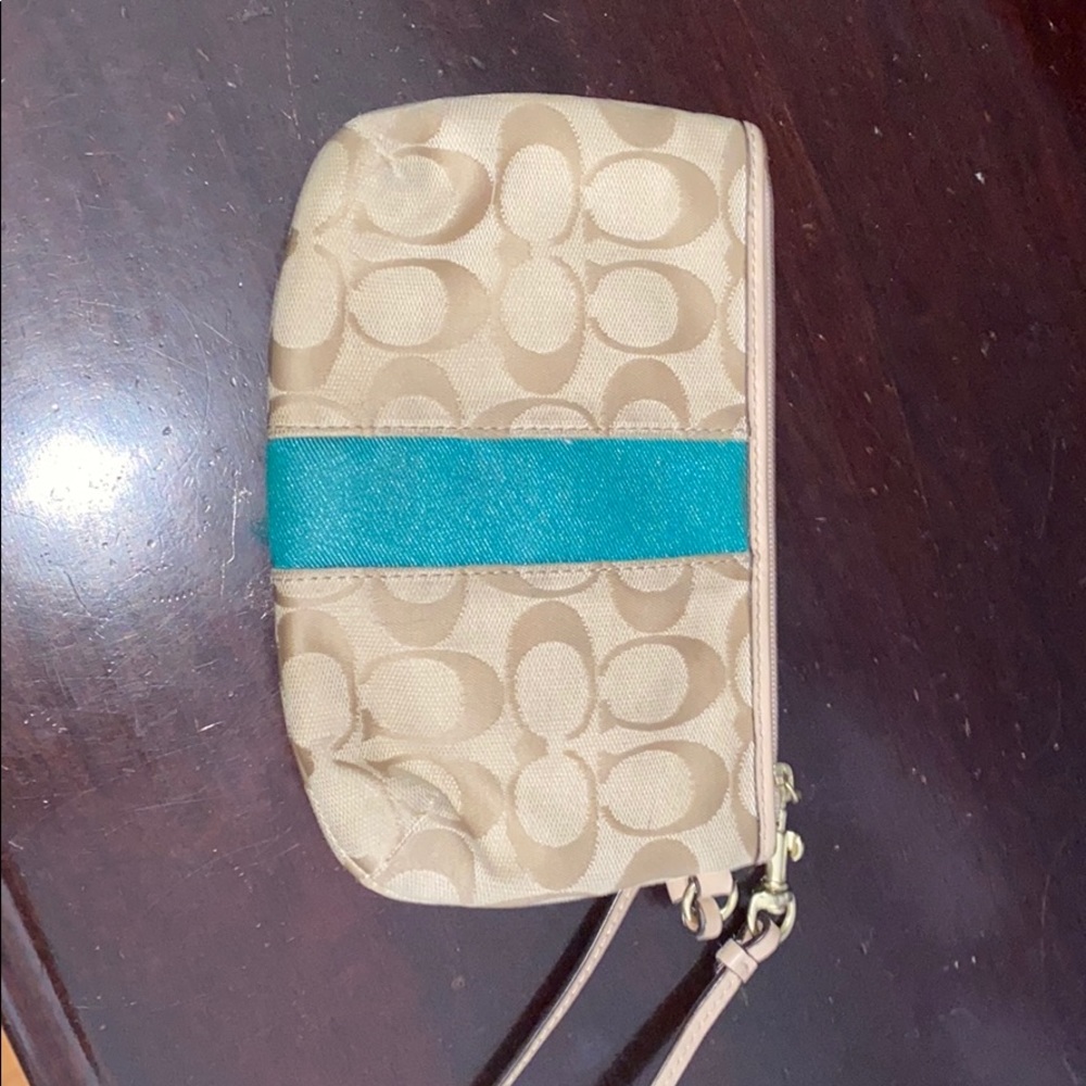 Coach hand wallet - Picture 2 of 3